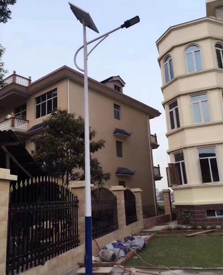 太陽(yáng)能路燈